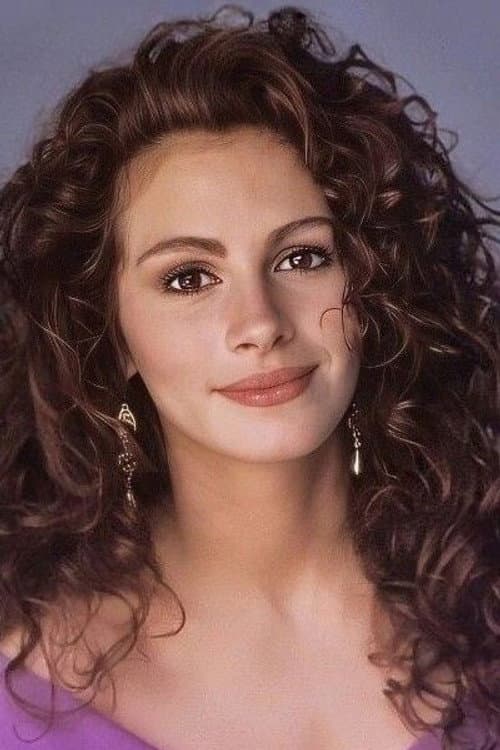 Julia Roberts as Isabel in Wonder