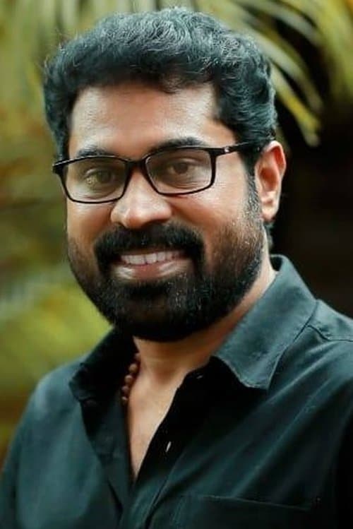 Suraj Venjaramoodu as Bharathan in Kara