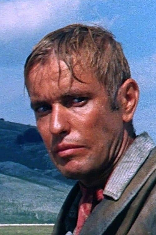 Luciano Rossi as Hugh / Jack Murdok in Django the Bastard