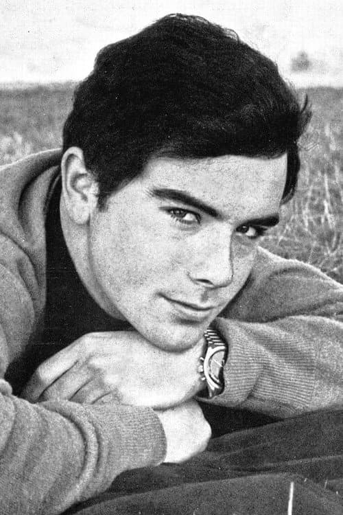 Geronimo Meynier as Franco Malvasia in Totòtruffa '62