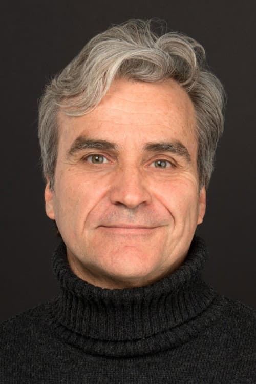 Tom Junod as Self - Journalist and Fred's Friend in Won't You Be My Neighbor?