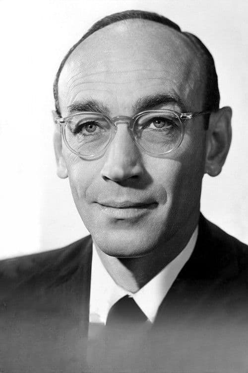Douglas Spencer as Ned 'Scotty' Scott in The Thing from Another World