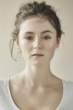 Lea van Acken as Anne Frank in The Diary of Anne Frank