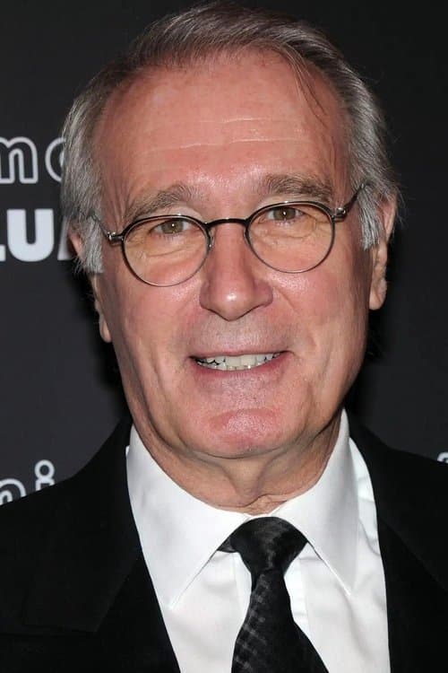 Bernard Le Coq as Antoine de Suze in Capital