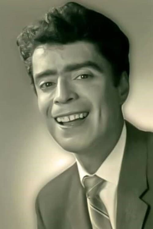 Adalberto Martínez as El chidas in Tacos al Carbon