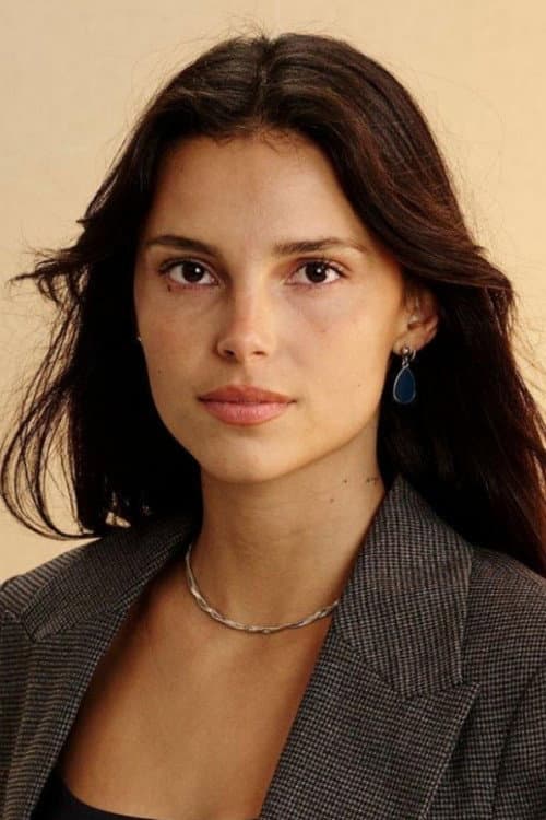 Inde Navarrette as Nikki Freeman in Obsession
