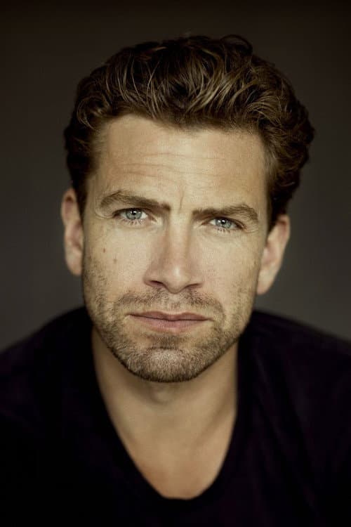 Nikolaj Lie Kaas as Anker in The Last Viking