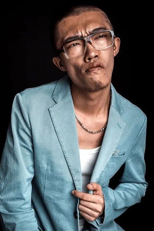 Li Yan as Yang He in One Second