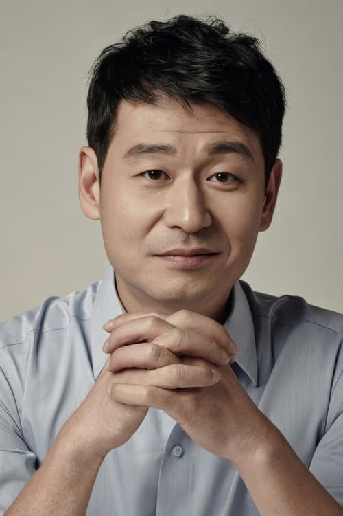 Park Hyuk-kwon as Go Kyung-nam in Secret Reunion