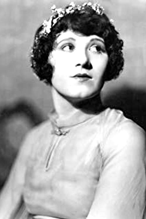 Estelle Clark as Jane in The Crowd