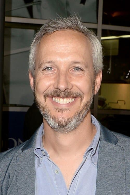 Matt Winston as Jeremy Bluff in Passport to Paris