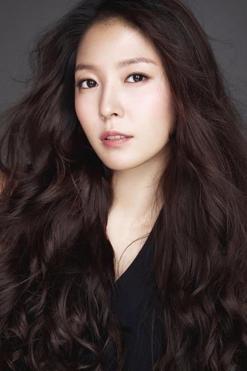 Kwon BoA as Soo-kyung in Big Match