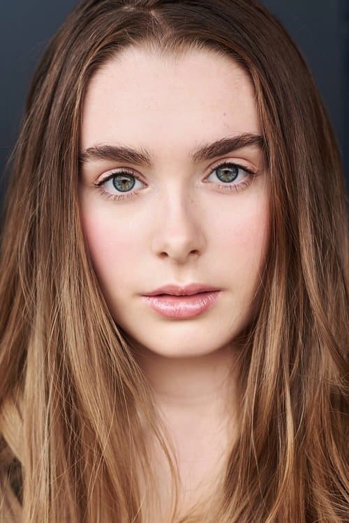 Maiah Stewardson as Grace in My First Summer