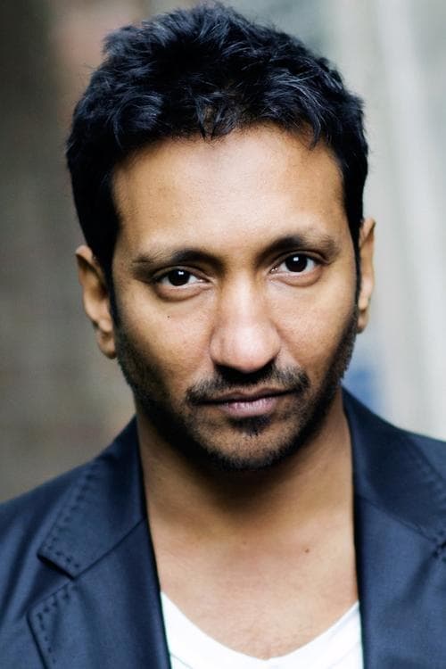 Phaldut Sharma as Moody in A Christmas Gift from Bob