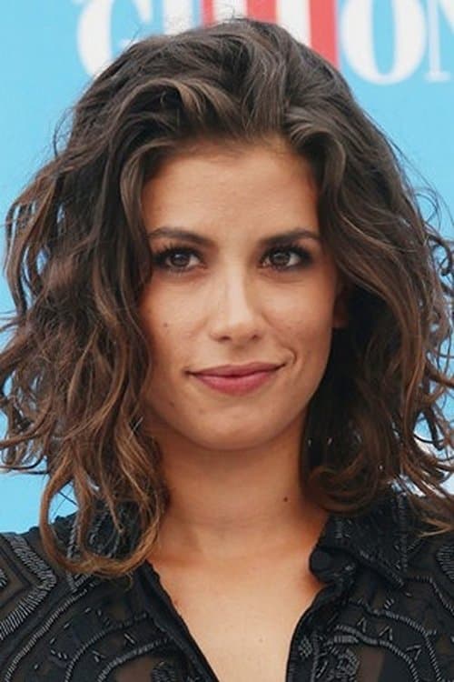 Giulia Michelini as Marika in Cado dalle nubi