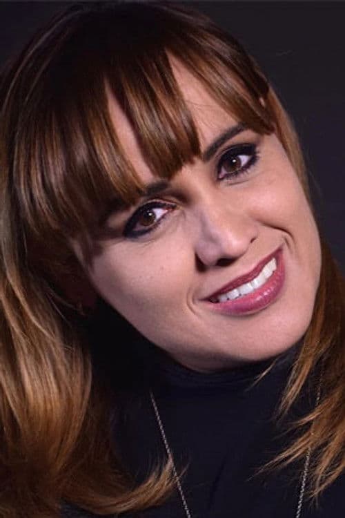 Liliana Barba Meinecke as Leo San Juan (voice) in Las leyendas: El origen