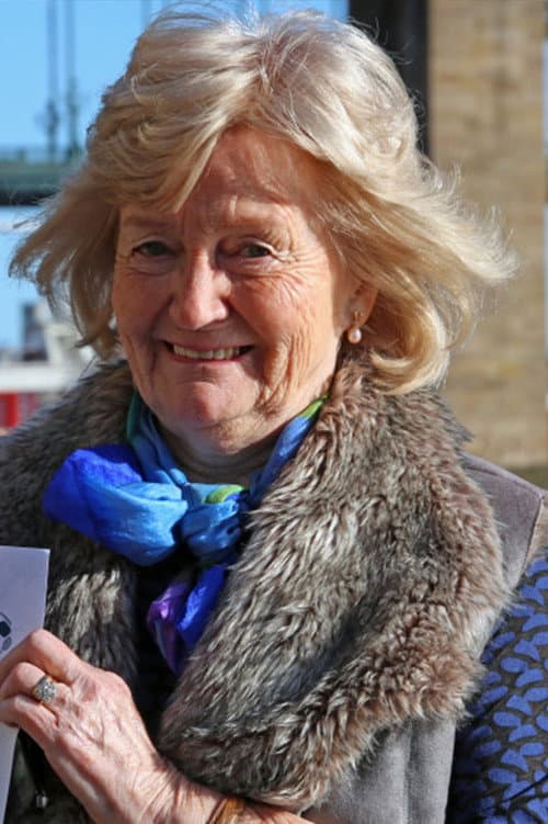 Elsie Robson as Self in Bobby Robson: More Than a Manager