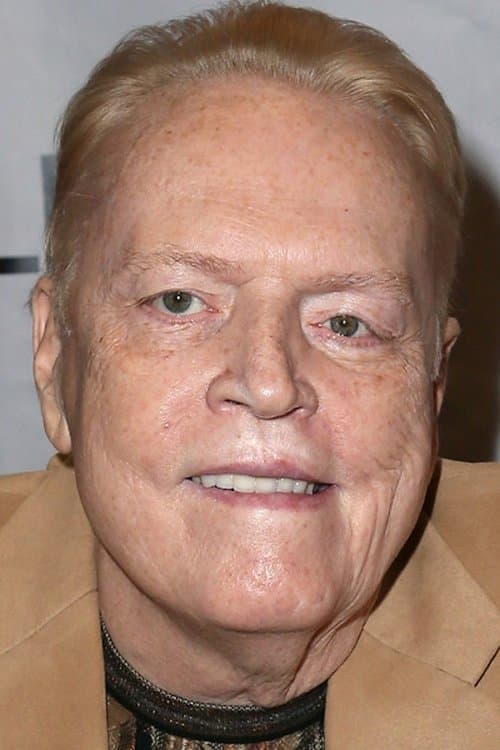 Larry Flynt as Himself in Circus of Books