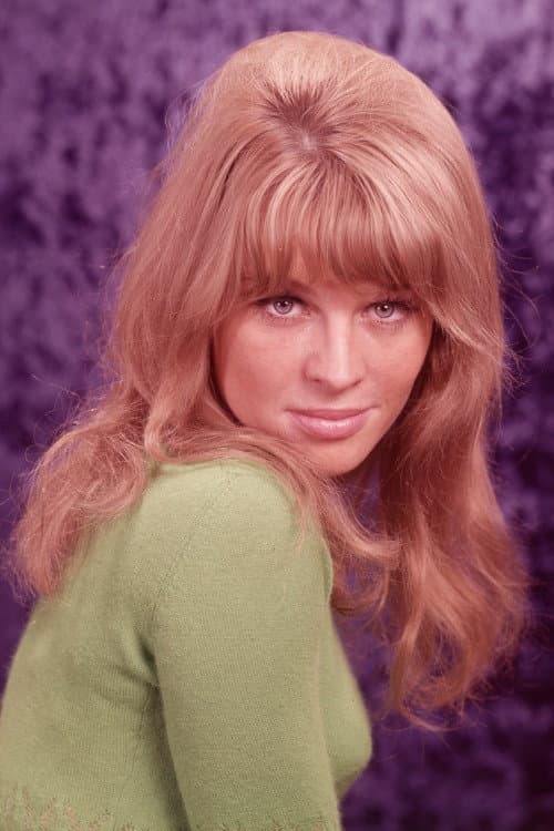 Julie Christie as Aunt Elizabeth in Glorious 39