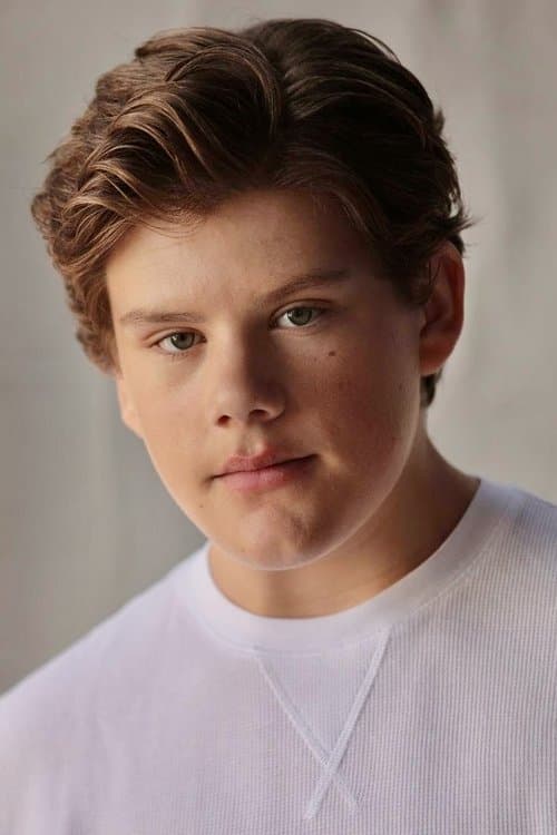 Maxwell Simkins as Kevin in The Sleepover
