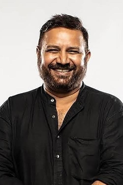 Kumud Mishra as Raman Singh/Maulvi in Mission Majnu