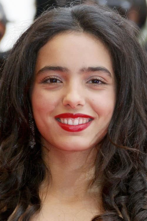 Farida Benkhetache as Karima in The Secret of the Grain