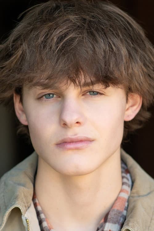 Cameron Crovetti as Elias in Goodnight Mommy