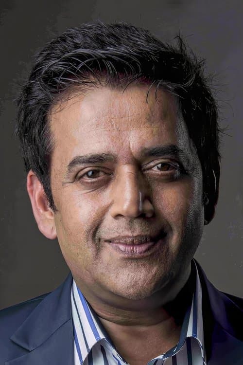 Ravi Kishan as Charitra Kumar Gupta in Maa Behen