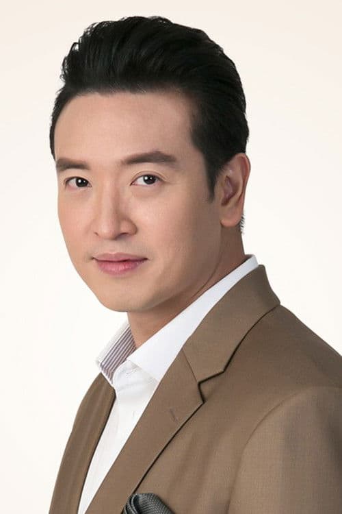 Chartayodom Hiranyatithi as Poh in My Dearest Assassin