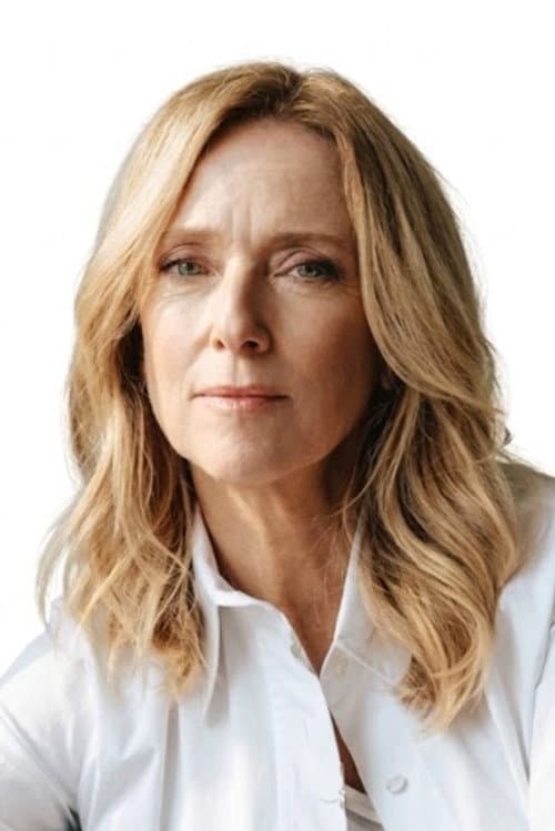 Léa Drucker as Nathalie in Close