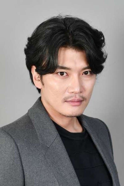Kim Yoon-sung as Sang-joon in Perfect Number