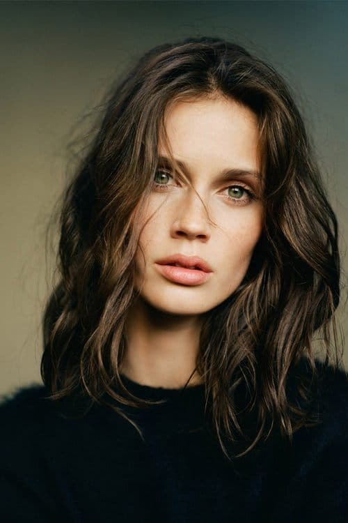 Marine Vacth as Virginie in On the Edge