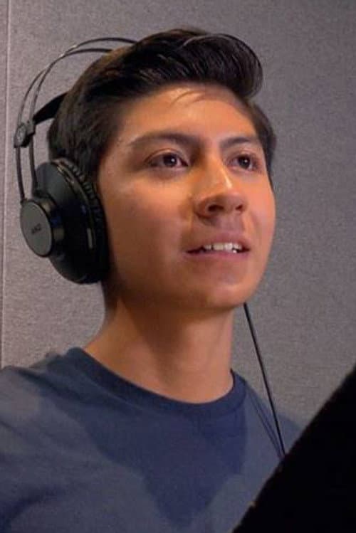 Emiliano Ugarte as Finado (voice) in Las leyendas: El origen