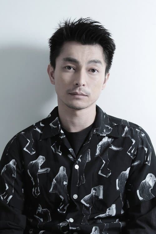 Yuya Endo as Young Onoda in Onoda: 10,000 Nights in the Jungle