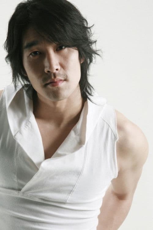 Park Sang-wook as Yeo‑wi in The Restless