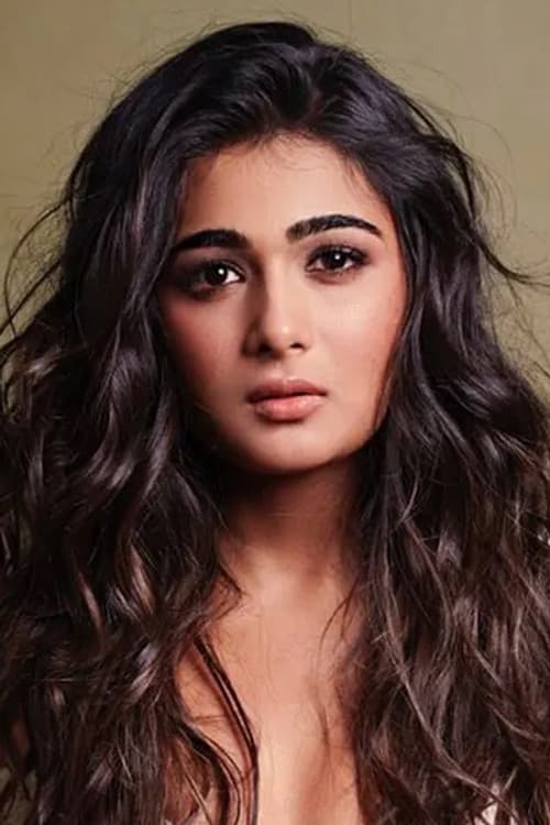 Shalini Pandey as Kishori in Maharaj