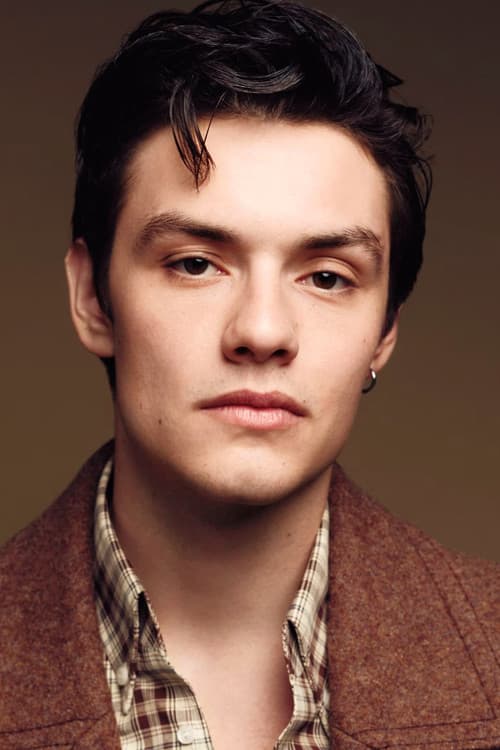 Louis Partridge as Lord Tewkesbury in Enola Holmes 2