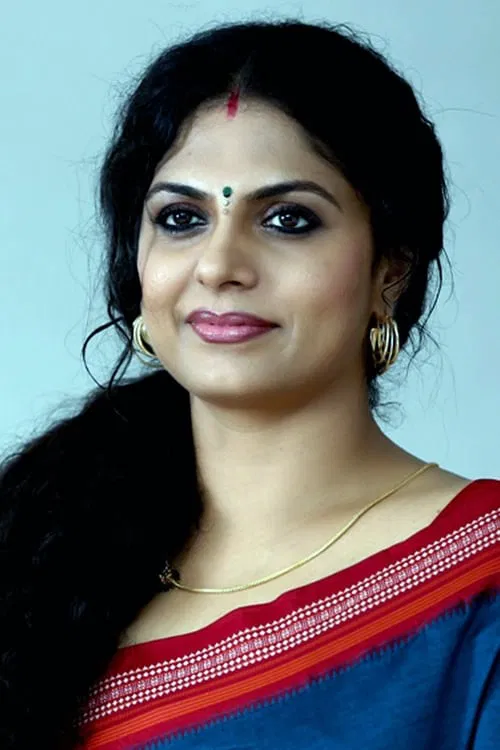 Asha Sarath as Geetha Prabhakar in Drishyam 3