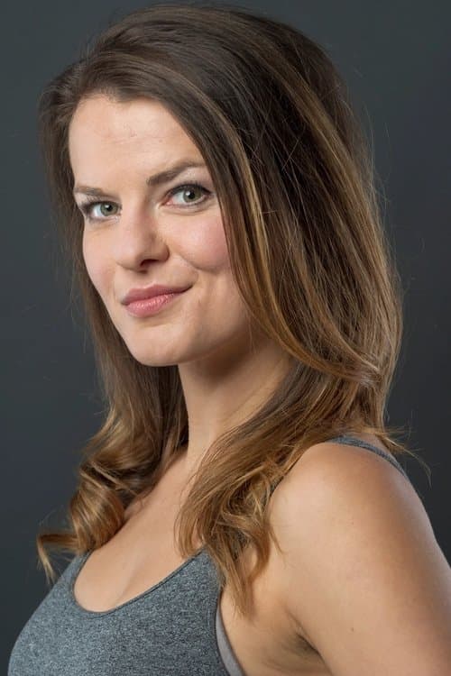 Maggie Lou Rader as Alice in Wormtown