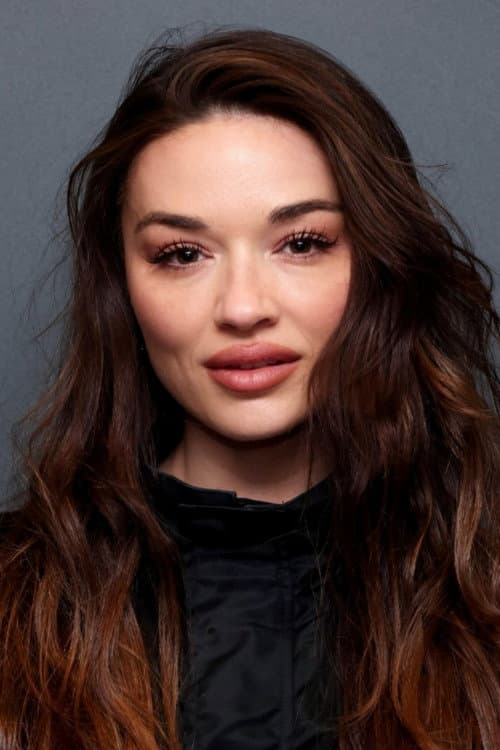 Crystal Reed as Beth in Ghostland