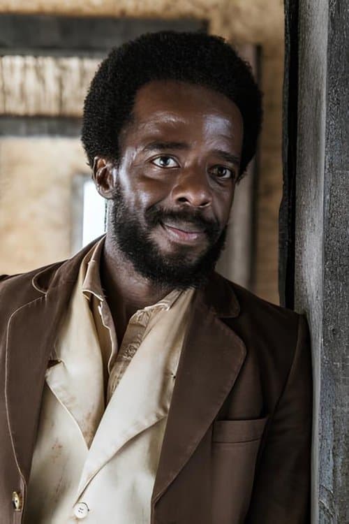Alan Rocha as Flávio Godoy in Vitória