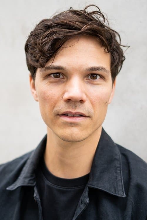 Sebastian Urzendowsky as Keilig in The Tank