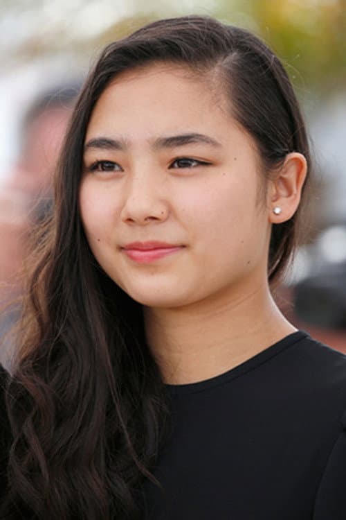 Kyara Uchida as Wakana in Sweet Bean