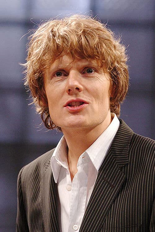 Julian Rhind-Tutt as Sir Peveril Brown aka Mr Todhunter in The Lady Vanishes