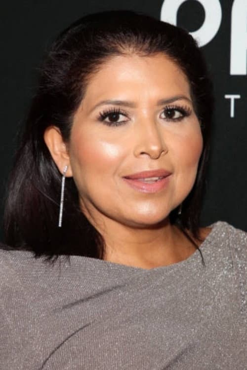 Liliana Arriaga as Carmen in Chilangolandia