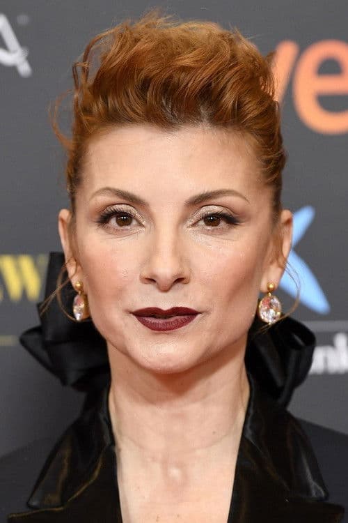 Najwa Nimri as Aurora in The Red Virgin