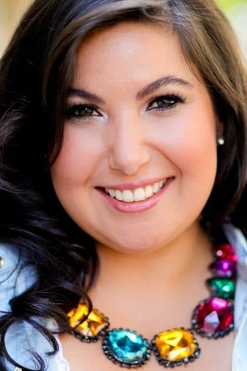 Mariana Xavier as Marcelina in My Mom Is a Character 2