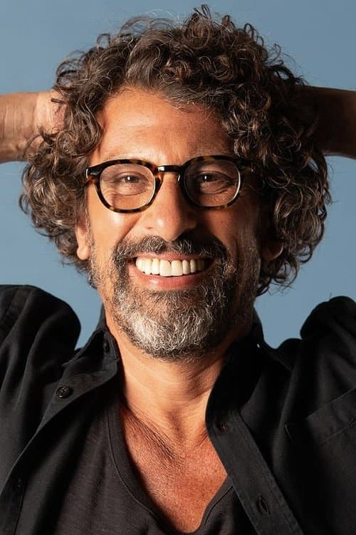 Milhem Cortaz as Seu Amoroso in Outlaw